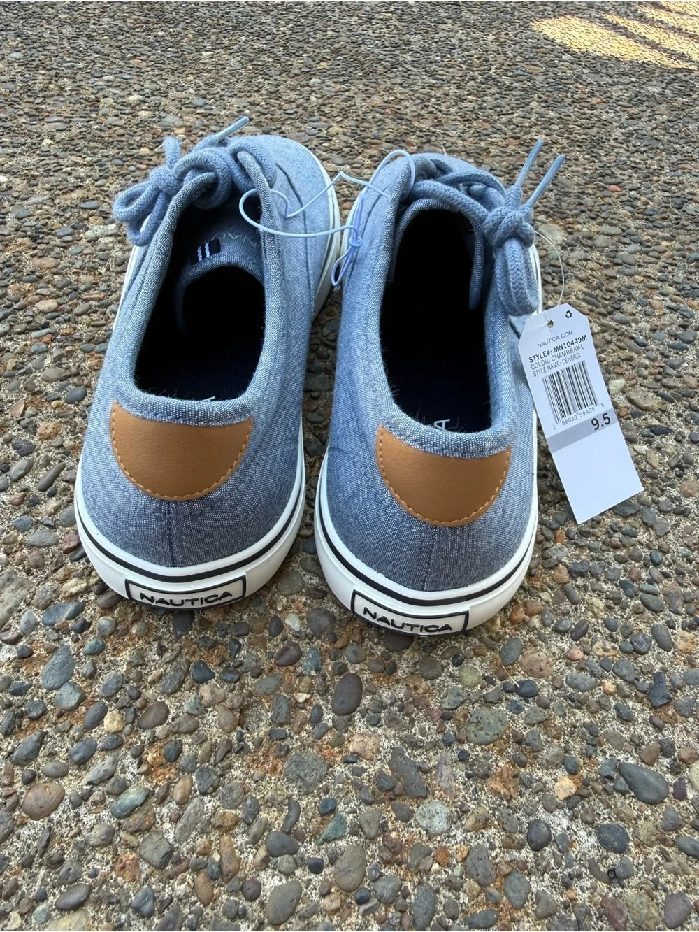 Nautica Men's Light Blue Canvas Low-Top Sneakers